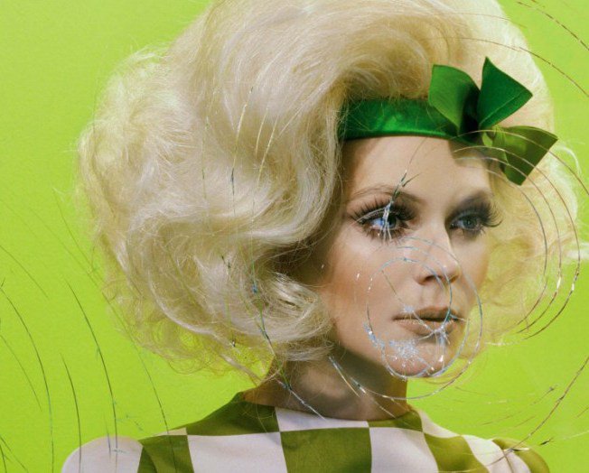 Az élő próbababák sosem alszanak el - DIVAT&STÍLUS - Hírek  - photoshoot, próbababa, Rajzák Kinga, retro, Vogue Italy, 