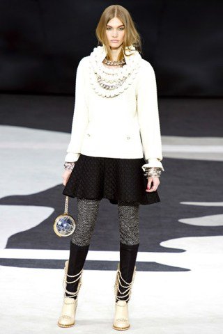 Akinek nem inge, ne vegye magára - DIVAT&STÍLUS - Stílusiskola - 2013, Chanel, fall/winter, fashion week, ready-to-wear, 