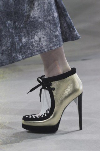 Mondd, te mit választanál - DIVAT&STÍLUS - Hírek  - fashipn week, London, Milano, Paris, ready-to-wear, 