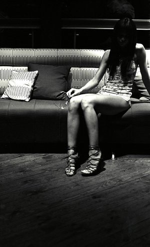 Üss meg, ölelj meg! - KERESD A NŐT  - Lélekhangok - bántalmazott nők, ENSZ, NaNE, nőkért az erőszak ellen, 