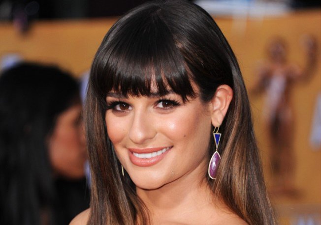 Frufru - avagy a jókislány életre kel - SZÉPSÉG - Hajápolás  - beyonce, frizuratrend 2013, frufru, jessica biel, karlie kloss, 