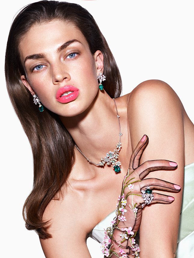 Alfától Omegáig - avagy milyen az igazi ékszerorgia - DIVAT&STÍLUS -  - Chanel, Dior, ékszertrend, Louis Vuitton, Versace, 