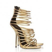 Nyári cipőparadicsom - DIVAT&STÍLUS - Stílusiskola - brian atwood, cipőtrend 2013, mcqueen, zanotti, 