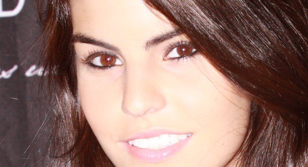 Az egyik szépségkirálynőt kizárták a világszépe versenyből - Stílusiskola -  - hízás, kizárás, Miss Universe, szépségverseny, verseny, viadal, világ szépe, 