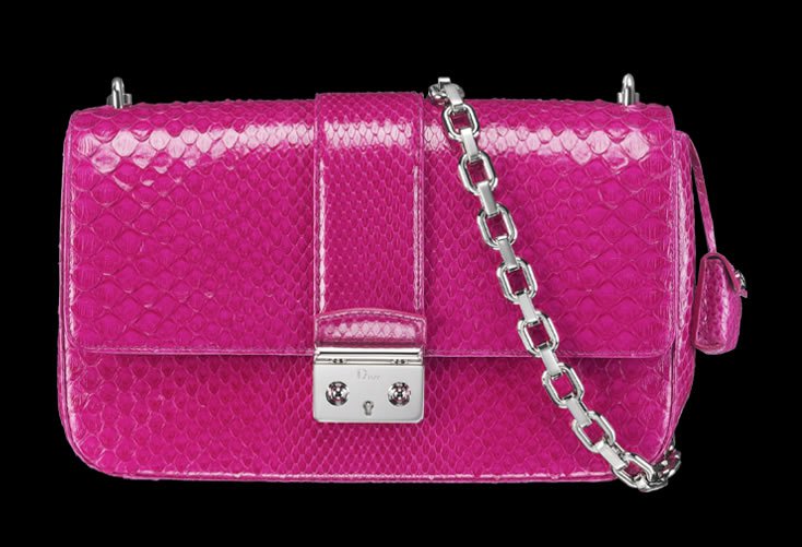 Itt az új Dior táskakollekció - Hírek  -  - Dior, divat, táska, 