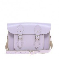 Áll a táskabál - DIVAT&STÍLUS - Stílusiskola - 2013 tavasz, Louboutin, Max Mara, táskatrend, Versace, 