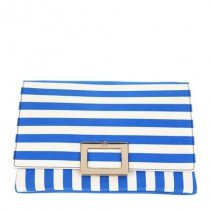 Áll a táskabál - DIVAT&STÍLUS - Stílusiskola - 2013 tavasz, Louboutin, Max Mara, táskatrend, Versace, 