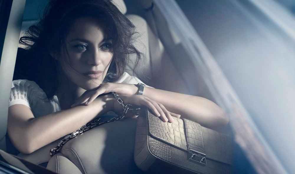 Itt az új Dior táskakollekció - Hírek  -  - Dior, divat, táska, 