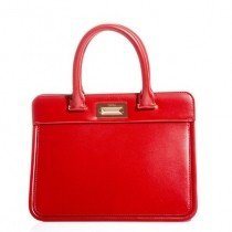 Áll a táskabál - DIVAT&STÍLUS - Stílusiskola - 2013 tavasz, Louboutin, Max Mara, táskatrend, Versace, 