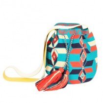 Áll a táskabál - DIVAT&STÍLUS - Stílusiskola - 2013 tavasz, Louboutin, Max Mara, táskatrend, Versace, 