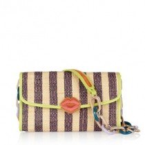 Áll a táskabál - DIVAT&STÍLUS - Stílusiskola - 2013 tavasz, Louboutin, Max Mara, táskatrend, Versace, 