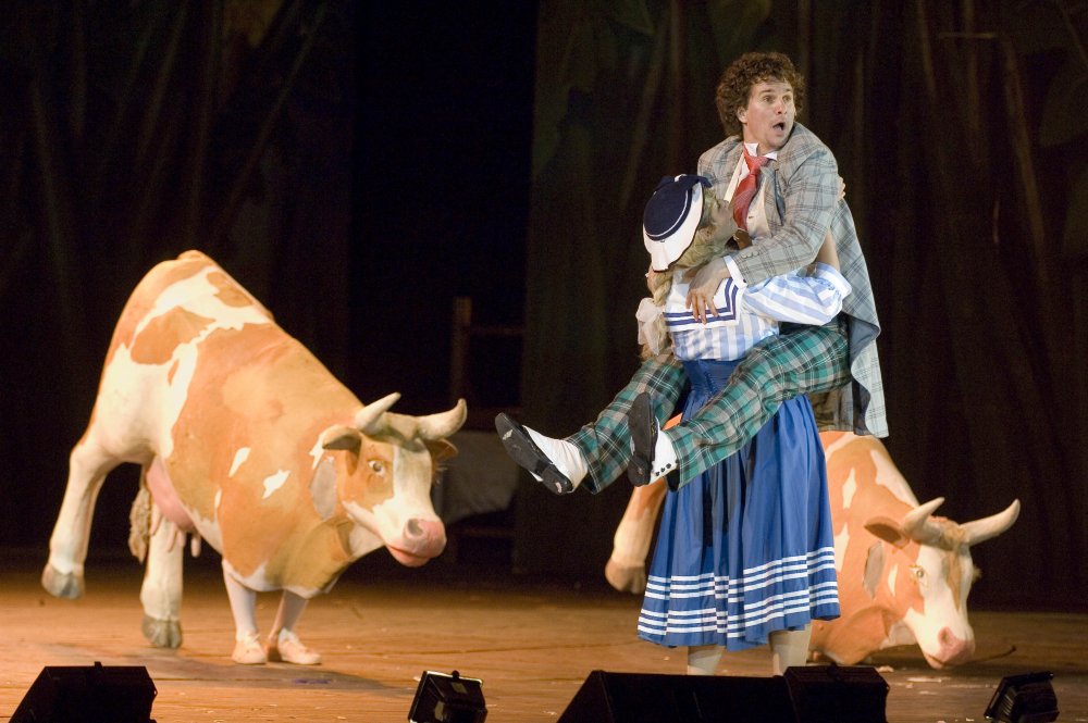 Nagy Ervin a Dóm téri Leányvásár főszerepében - STYLELIFE - Fesztelen mindennapok - Gothár Péter, Leányvásár, Nagy Ervin, Szegedi Szabadtéri Játékok, 