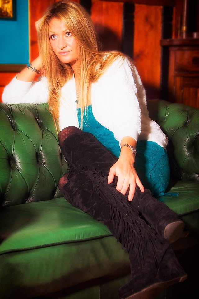 Tavaszi beszélgetés Ágnessel - Interjúk -  - Ágnes, interjú, 