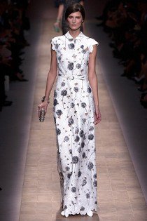 Virágözön - Reneszánszukat élik a virágdíszek - DIVAT&STÍLUS - Stílusiskola - chanel, dolce&gabbana, moschino, prada, virágminta, 