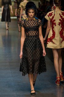 Fekete nyár - DIVAT&STÍLUS - Stílusiskola - dior, dolce&gabbana, feketét nyárra, michael kors, színtrend, tavasz, 