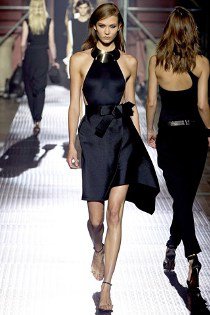 Fekete nyár - DIVAT&STÍLUS - Stílusiskola - dior, dolce&gabbana, feketét nyárra, michael kors, színtrend, tavasz, 