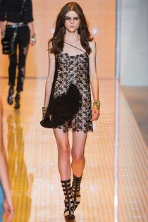 Fekete nyár - DIVAT&STÍLUS - Stílusiskola - dior, dolce&gabbana, feketét nyárra, michael kors, színtrend, tavasz, 