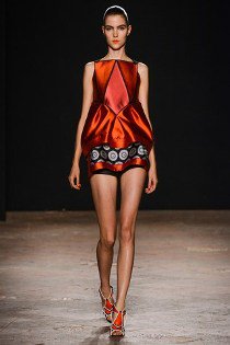 Shine bright like a diamond - DIVAT&STÍLUS - Stílusiskola - burberry, diane von furstenberg, dior, shine, versace, 