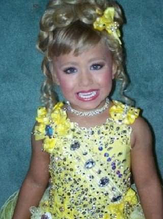 Little Miss Botrány - STYLELIFE -  - gyerekmodellek, gyermekszépségverseny, little miss sunshine, 