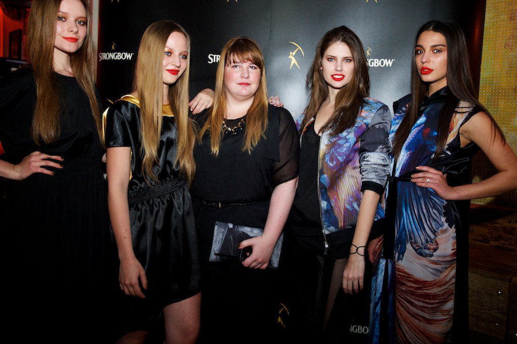 Gondolkodj édesen, Honey and Apple - STYLELIFE -  - alma, chris lawyer, gájer bálint, honey&apple, julia carpenter, lotfi begi, méz, strongbow, szegedi kata, 