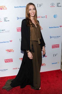 Miben jár a sztár - Április - DIVAT&STÍLUS - Stílusiskola - coachella, fashion, streetstyle, sztárok, 