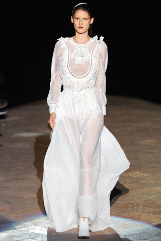 I do - DIVAT&STÍLUS - Stílusiskola - esküvő, esküvői divat, menyasszonyi ruha, 