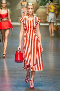 A vonal mentén haladj! - DIVAT&STÍLUS - Stílusiskola - d&g, marc jacobs, michael kors, moschino, oscar de la renta, 