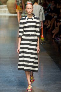 A vonal mentén haladj! - DIVAT&STÍLUS - Stílusiskola - d&g, marc jacobs, michael kors, moschino, oscar de la renta, 