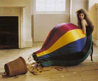 Divatfotós Csodaországból - DIVAT&STÍLUS - Hírek  - divatfotó, tim walker, vogue, 