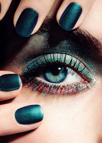 Sárga és kék pillangók a Chaneltől - SZÉPSÉG - Smink  - chanel, chanel rouge, nyári sminkkollekció, szempillaspirál, 