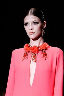 Nagy nyári bizsufesztivál - DIVAT&STÍLUS - Stílusiskola - balmain, chanel, etro, givenchy, gucci, mcqueen, 