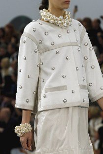 Nagy nyári bizsufesztivál - DIVAT&STÍLUS - Stílusiskola - balmain, chanel, etro, givenchy, gucci, mcqueen, 