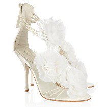 Dress code: white - DIVAT&STÍLUS - Stílusiskola - chanel, gianvito rossi, marchesa, versace, 