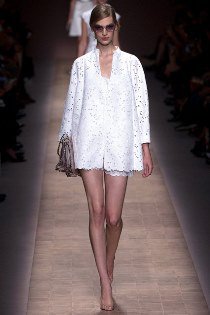 Precíz fehér - DIVAT&STÍLUS - Stílusiskola - fehér, fehér divatszín, nyári árnyalatok, 