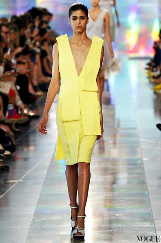 A nap színe - a sárga az új fekete - DIVAT&STÍLUS - Stílusiskola - sárga, színtrend, 