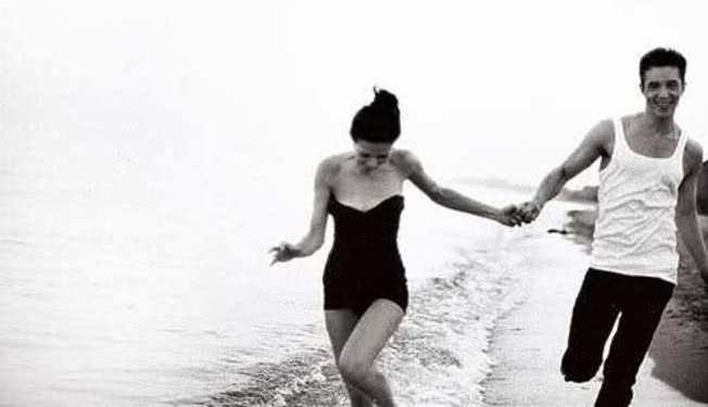 Az intimitás vékony vörös vonalán - KERESD A NŐT  - Lélekhangok - férfi női barátság, veszedelmes viszonyok, 