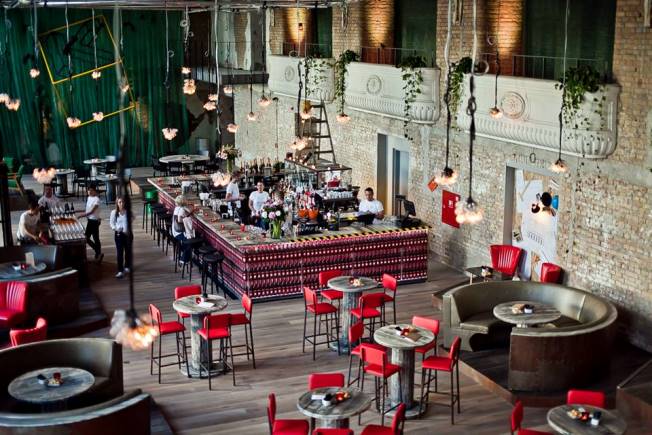 Szórakozás remek kilátással - STYLELIFE - Gasztronómia - bábel delicate, kiosk, március 15 tér, új étterem, 