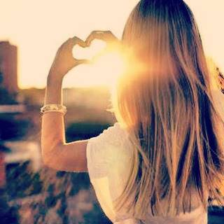 Búcsú - KERESD A NŐT  -  - elválás, rúzs és tükör, szerelem, 