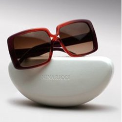 82 éve született a világ egyik legnagyobb divatikonja - Stílusiskola - Fesztelen mindennapok - a Chanel, Cardin, divat, Givenchy, Jackie Kennedy, John F. Kennedy, Karl Lagerfeld, Párizs, stílus, Valentino, 