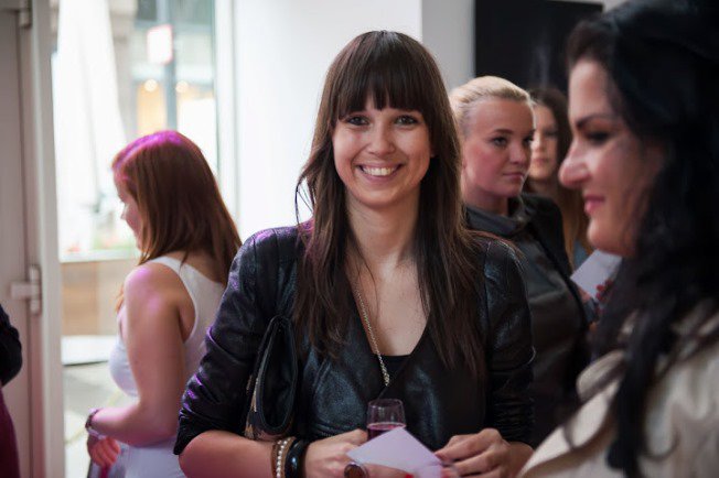 Cipőt készítettünk Vágó Rékával - STYLENEWS - Rendezvények - cipőmánia, vágó réka, veet, 