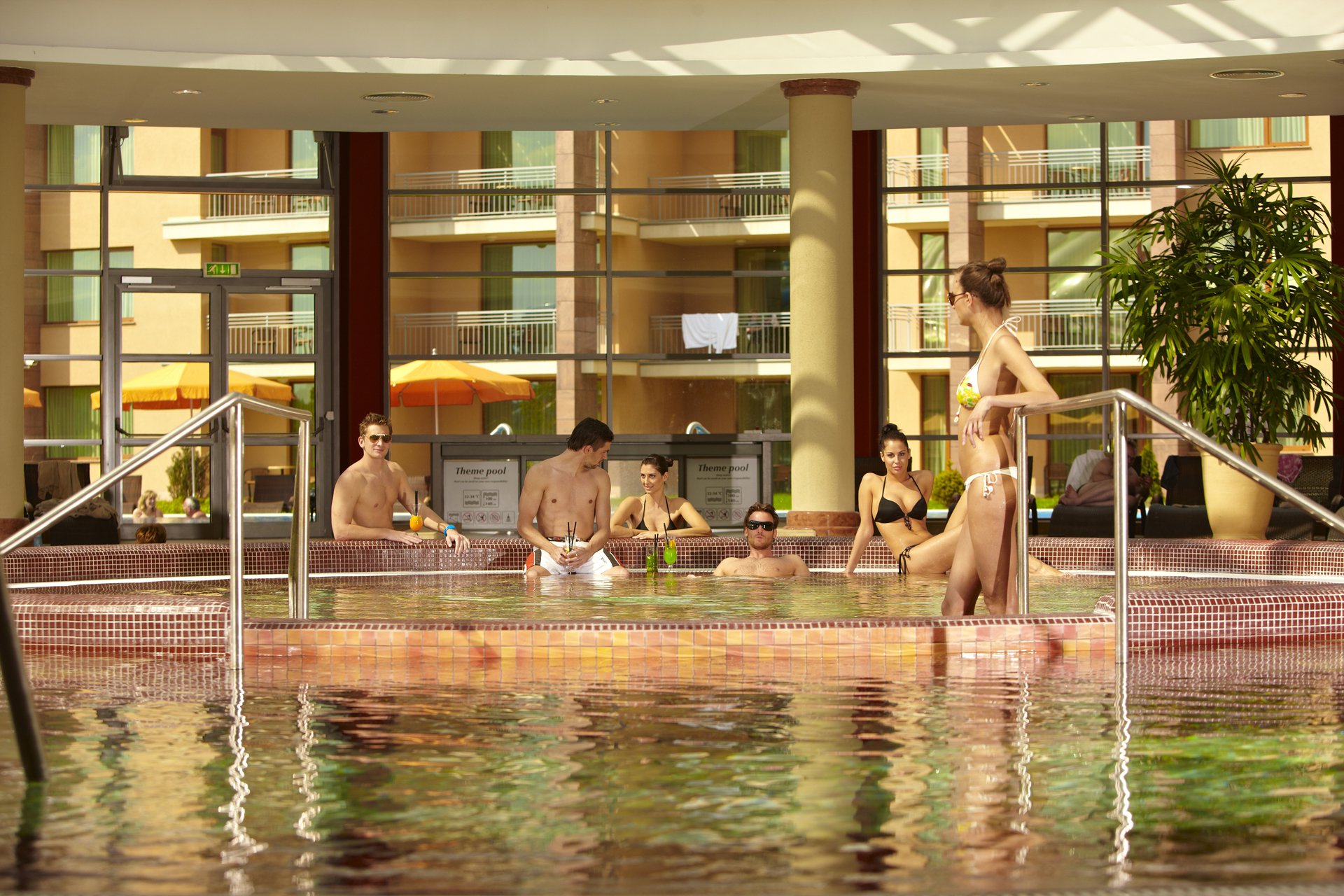 Az örök nyár és az örök élmények birodalma - Fesztelen mindennapok -  - aquaworld budapest, ramada, 