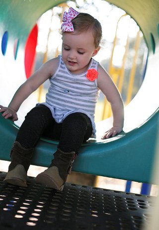 Játszótéri küzdőtér - KERESD A NŐT  - Stylekids - gyermek a játszótéren, gyermeknevelés, 