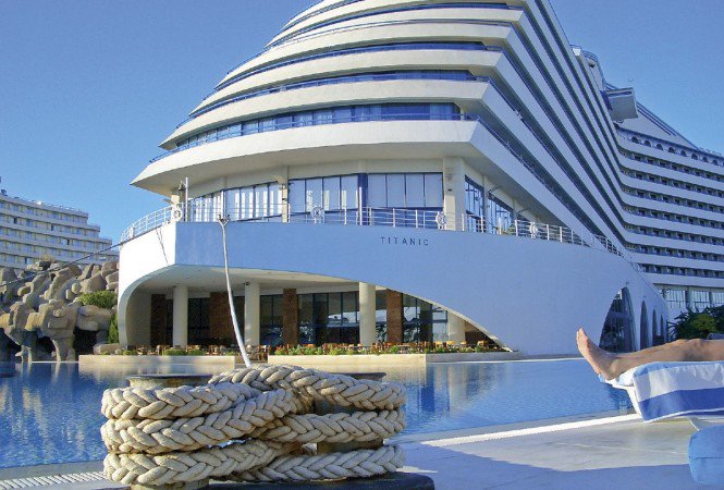 Titanic Beach Hotel - avagy vár a török riviéra - Utazás -  - Titanic Beach Hotel, török riviéra, utazás, 