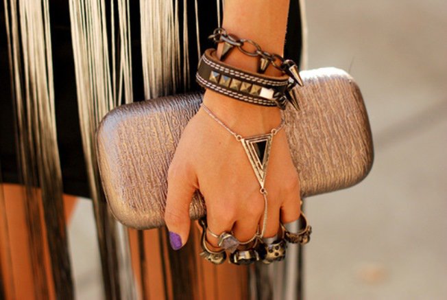 Kiegészítőink kicsi nagyokosa - DIVAT&STÍLUS - Stílusiskola - kiegészítők, nyár 2013, stílustippek, 