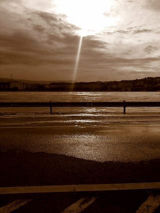 Azért a víz az úr - STYLENEWS -  - árvíz 2013, budapesti árvíz, 