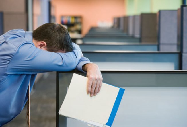 Férfiszempont: a munkamániás - KERESD A NŐT  - Lélekhangok - munkamánia, workaholic, 