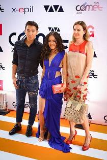 Comet ruhakomédia - DIVAT&STÍLUS - Hírek  - kiszel tünde, osvárt andrea, szabó zsófi, viva comet 2013, 