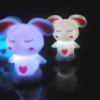 A legcukibb éjszakai fények - KERESD A NŐT  - Stylekids - gyerekszoba, gyermekpszichológia, 