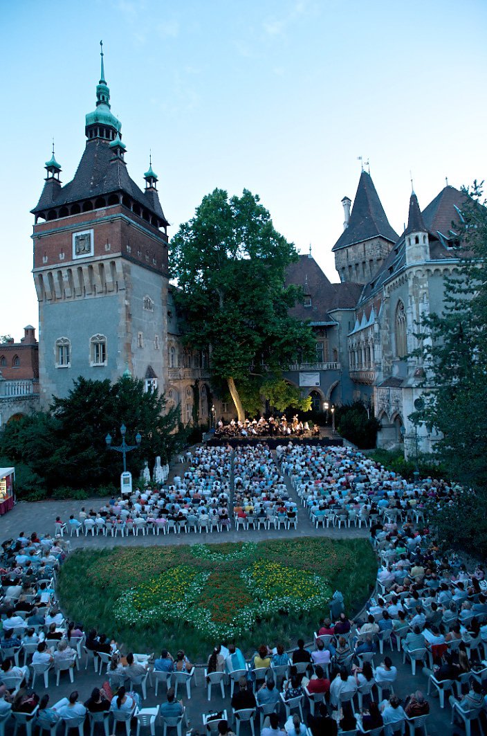 Vajdahunyadvári Nyári Zenei Fesztivál - STYLENEWS - Rendezvények - fesztivál, Vajdahunyadvári Nyári Zenei Fesztivál, 