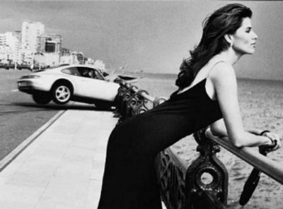 Sosevolt szerelem a luxuskocsiban - KERESD A NŐT  -  - rúzs és tükör, szerelem, 